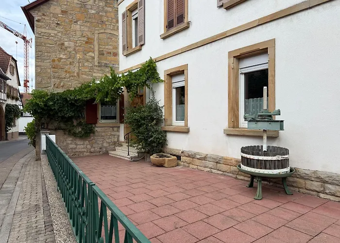 Rebenblick Dachsuite Mit Kulinarischen Extras Auf Wunsch Ruppertsberg